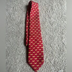 Vineyard Vines Golden Retriever Swimming  Red and Yellow Silk Tie New Condition